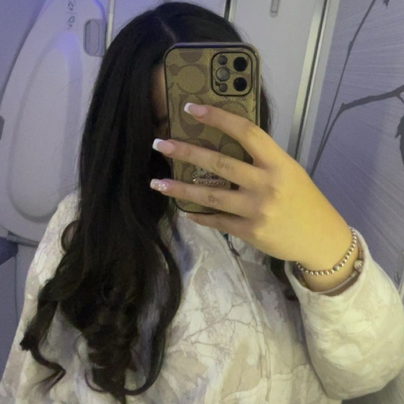 annaeller12_
